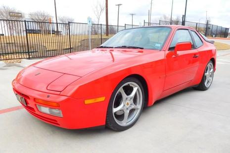 1986 Porsche 944 Turbo image 1