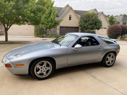 1994 Porsche 928 GTS image 1