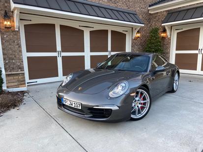 2012 Porsche 911 Carrera S image 1