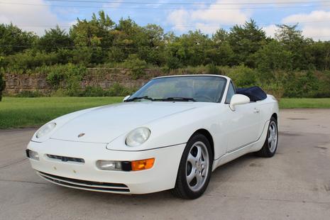 1992 Porsche 968 image 1
