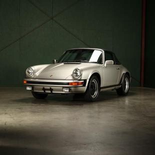 1982 Porsche 911 Carrera Targa image 1